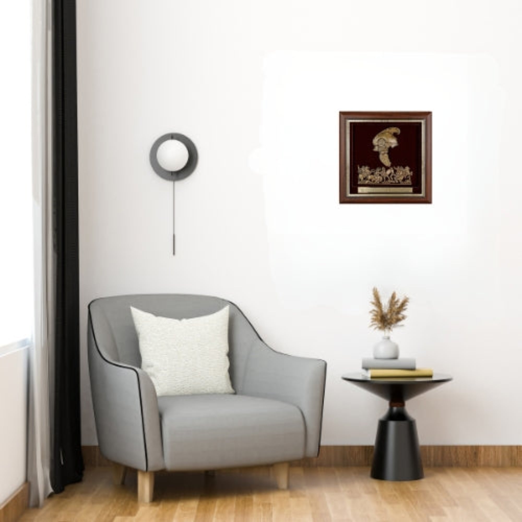 Барелјеф од Битката на Александар Македонски и Антички Шлем